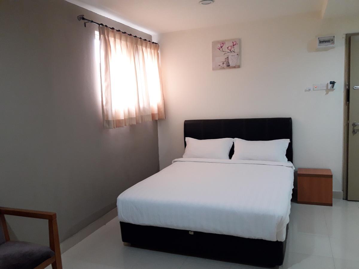 Hotel 126 Sepang Bagian luar foto