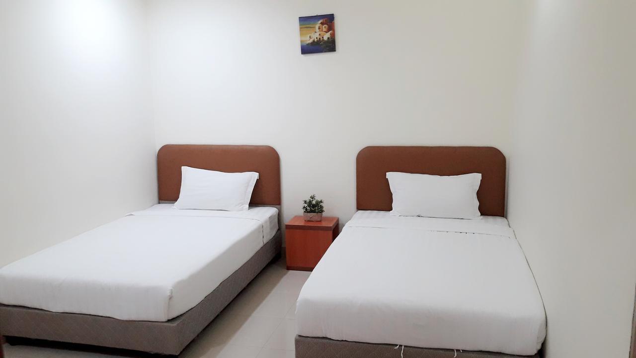 Hotel 126 Sepang Bagian luar foto