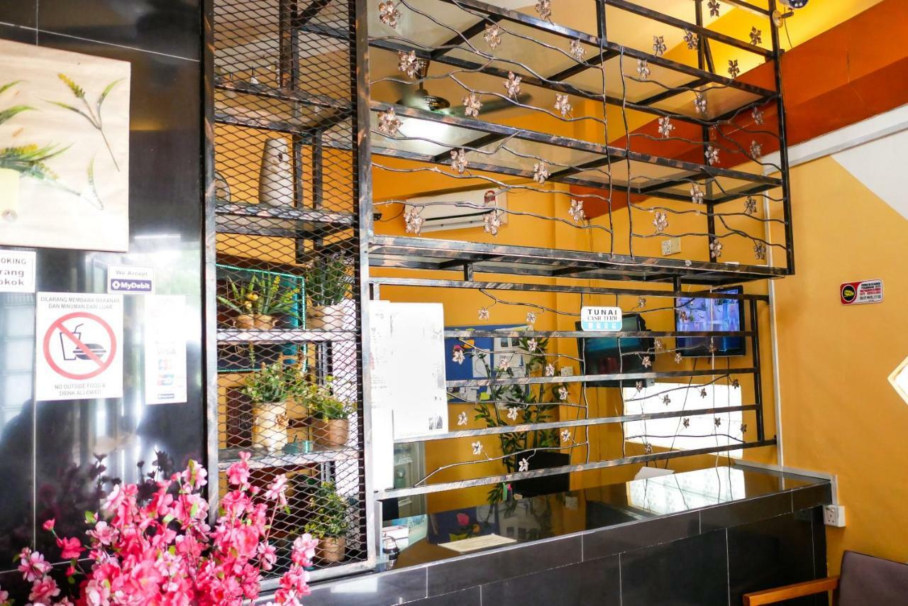 Hotel 126 Sepang Bagian luar foto
