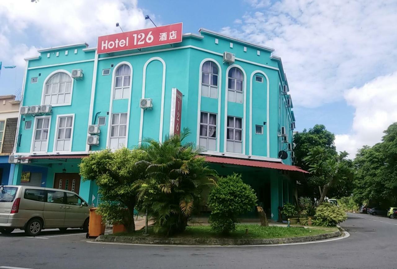 Hotel 126 Sepang Bagian luar foto